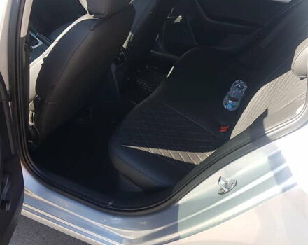 Серый Шкода Октавия, объемом двигателя 2 л и пробегом 276 тыс. км за 13700 $, фото 4 на Automoto.ua