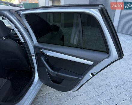 Серый Шкода Октавия, объемом двигателя 1.8 л и пробегом 236 тыс. км за 12700 $, фото 53 на Automoto.ua