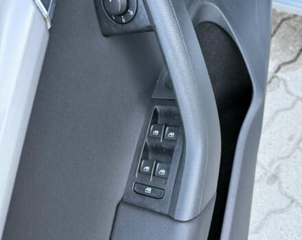 Серый Шкода Октавия, объемом двигателя 2 л и пробегом 225 тыс. км за 13950 $, фото 19 на Automoto.ua