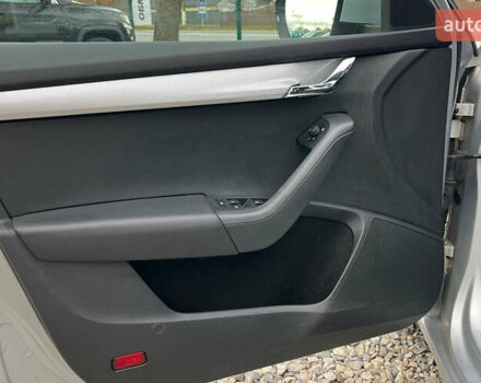 Серый Шкода Октавия, объемом двигателя 1.6 л и пробегом 305 тыс. км за 11600 $, фото 24 на Automoto.ua