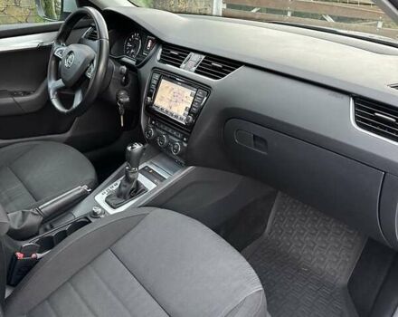 Шкода Октавия 2015 в Стрые на Automoto.ua Серый Шкода Октавия, объемом двигателя 1.97 л и пробегом 232 тыс. км за 13350 $, фото 80 на Automoto.ua