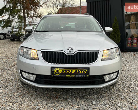 Серый Шкода Октавия, объемом двигателя 1.6 л и пробегом 305 тыс. км за 11600 $, фото 2 на Automoto.ua