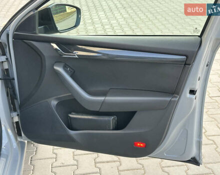 Серый Шкода Октавия, объемом двигателя 1.97 л и пробегом 239 тыс. км за 15900 $, фото 33 на Automoto.ua