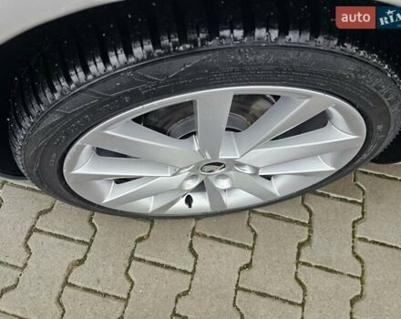 Серый Шкода Октавия, объемом двигателя 1.6 л и пробегом 203 тыс. км за 13900 $, фото 40 на Automoto.ua