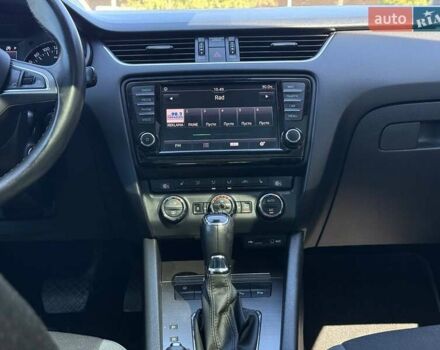 Шкода Октавия 2016 в Ровно на Automoto.ua Серый Шкода Октавия, объемом двигателя 2 л и пробегом 231 тыс. км за 15599 $, фото 37 на Automoto.ua