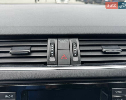 Серый Шкода Октавия, объемом двигателя 2 л и пробегом 224 тыс. км за 12900 $, фото 26 на Automoto.ua