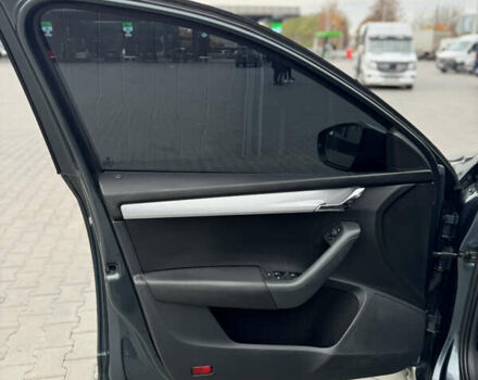 Серый Шкода Октавия, объемом двигателя 2 л и пробегом 224 тыс. км за 12900 $, фото 34 на Automoto.ua