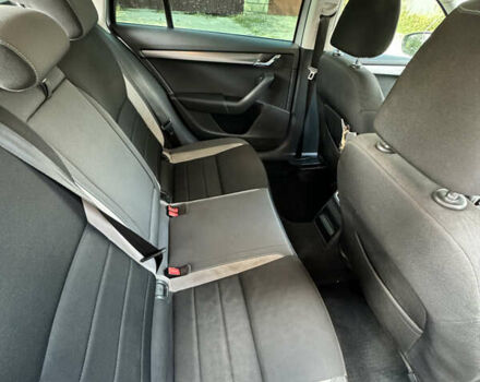 Серый Шкода Октавия, объемом двигателя 1.6 л и пробегом 270 тыс. км за 10700 $, фото 10 на Automoto.ua