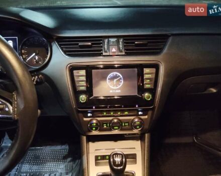 Серый Шкода Октавия, объемом двигателя 1.6 л и пробегом 288 тыс. км за 10000 $, фото 22 на Automoto.ua