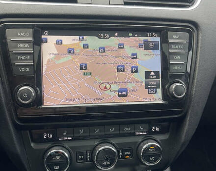 Шкода Октавія 2016 у Тернополі на Automoto.ua Сірий Шкода Октавія, об'ємом двигуна 1.6 л та пробігом 215 тис. км за 12500 $, фото 30 на Automoto.ua