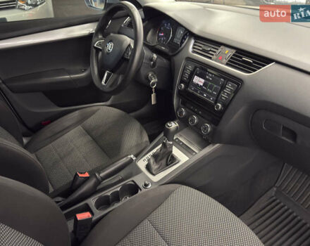 Серый Шкода Октавия, объемом двигателя 0 л и пробегом 191 тыс. км за 12999 $, фото 16 на Automoto.ua