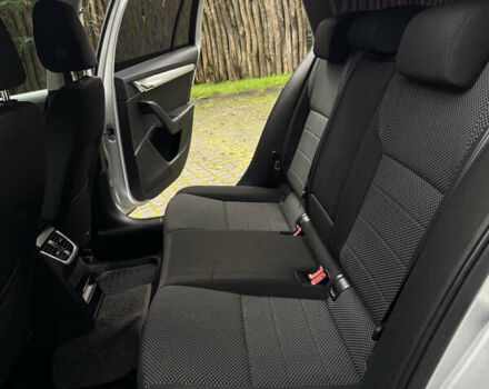 Серый Шкода Октавия, объемом двигателя 1.6 л и пробегом 241 тыс. км за 12500 $, фото 33 на Automoto.ua