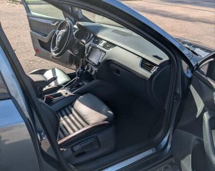 Шкода Октавія 2016 у Александрие на Automoto.ua Сірий Шкода Октавія, об'ємом двигуна 1.97 л та пробігом 212 тис. км за 16900 $, фото 7 на Automoto.ua