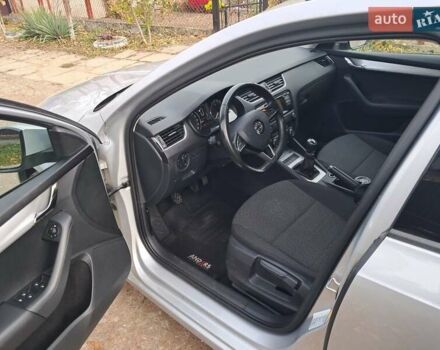 Серый Шкода Октавия, объемом двигателя 1.6 л и пробегом 240 тыс. км за 11300 $, фото 4 на Automoto.ua