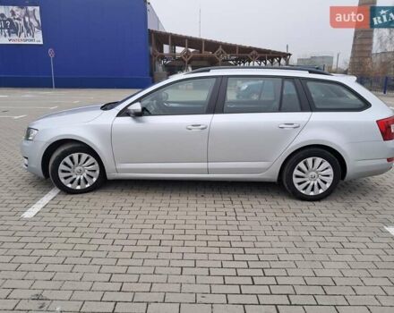 Сірий Шкода Октавія, об'ємом двигуна 1.6 л та пробігом 245 тис. км за 10800 $, фото 9 на Automoto.ua