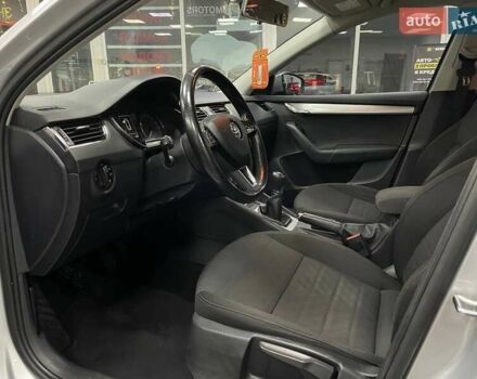 Серый Шкода Октавия, объемом двигателя 1.97 л и пробегом 296 тыс. км за 11490 $, фото 15 на Automoto.ua