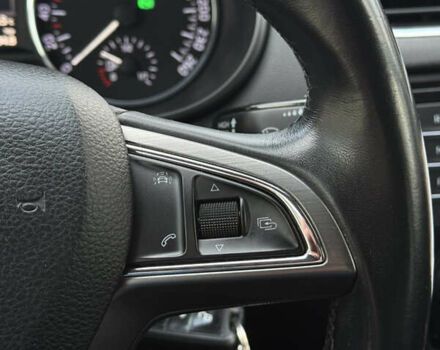 Сірий Шкода Октавія, об'ємом двигуна 2 л та пробігом 210 тис. км за 14900 $, фото 60 на Automoto.ua