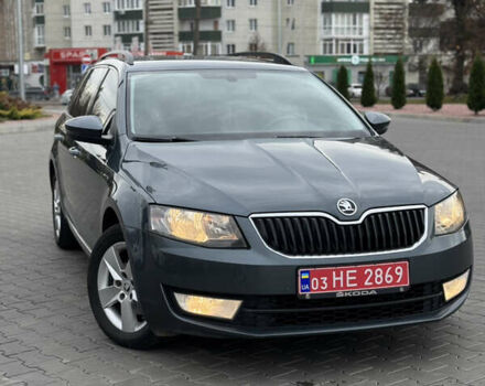 Серый Шкода Октавия, объемом двигателя 2 л и пробегом 224 тыс. км за 12900 $, фото 1 на Automoto.ua