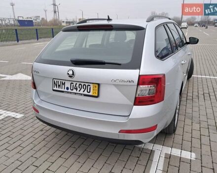 Сірий Шкода Октавія, об'ємом двигуна 1.6 л та пробігом 245 тис. км за 10700 $, фото 6 на Automoto.ua