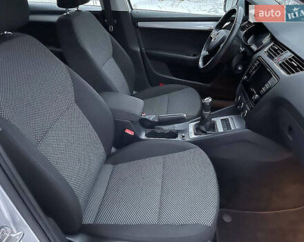 Серый Шкода Октавия, объемом двигателя 1.6 л и пробегом 255 тыс. км за 11600 $, фото 4 на Automoto.ua
