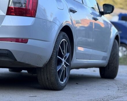 Сірий Шкода Октавія, об'ємом двигуна 1.6 л та пробігом 335 тис. км за 9600 $, фото 3 на Automoto.ua