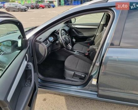 Серый Шкода Октавия, объемом двигателя 1.6 л и пробегом 169 тыс. км за 13000 $, фото 7 на Automoto.ua