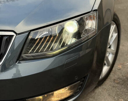 Сірий Шкода Октавія, об'ємом двигуна 2 л та пробігом 210 тис. км за 14900 $, фото 9 на Automoto.ua