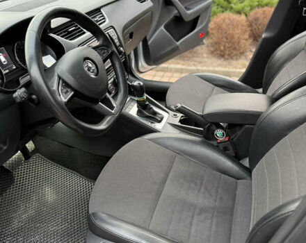 Серый Шкода Октавия, объемом двигателя 1.97 л и пробегом 227 тыс. км за 12950 $, фото 25 на Automoto.ua