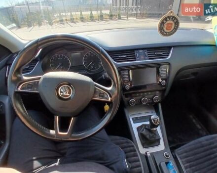 Сірий Шкода Октавія, об'ємом двигуна 1.6 л та пробігом 206 тис. км за 10100 $, фото 15 на Automoto.ua