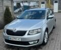 Сірий Шкода Октавія, об'ємом двигуна 1.6 л та пробігом 229 тис. км за 10999 $, фото 1 на Automoto.ua