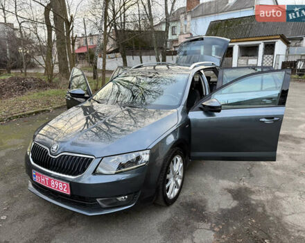 Сірий Шкода Октавія, об'ємом двигуна 2 л та пробігом 210 тис. км за 14900 $, фото 126 на Automoto.ua