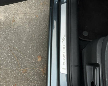 Сірий Шкода Октавія, об'ємом двигуна 2 л та пробігом 210 тис. км за 14900 $, фото 47 на Automoto.ua