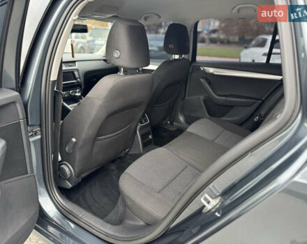 Серый Шкода Октавия, объемом двигателя 2 л и пробегом 224 тыс. км за 12900 $, фото 39 на Automoto.ua