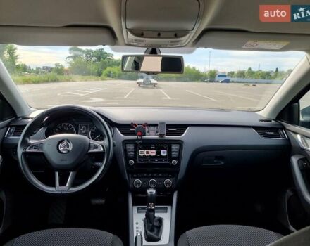 Серый Шкода Октавия, объемом двигателя 1.6 л и пробегом 169 тыс. км за 13000 $, фото 19 на Automoto.ua