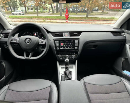 Сірий Шкода Октавія, об'ємом двигуна 1.6 л та пробігом 232 тис. км за 12400 $, фото 59 на Automoto.ua