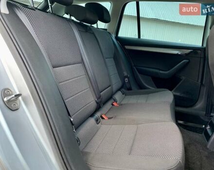 Сірий Шкода Октавія, об'ємом двигуна 1.6 л та пробігом 291 тис. км за 12400 $, фото 24 на Automoto.ua