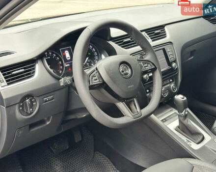 Шкода Октавія 2016 у Вінниці на Automoto.ua Сірий Шкода Октавія, об'ємом двигуна 1.6 л та пробігом 232 тис. км за 11777 $, фото 36 на Automoto.ua