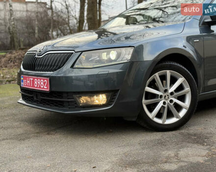 Сірий Шкода Октавія, об'ємом двигуна 2 л та пробігом 210 тис. км за 14900 $, фото 16 на Automoto.ua