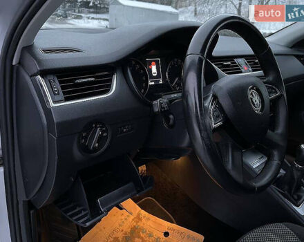 Серый Шкода Октавия, объемом двигателя 1.6 л и пробегом 255 тыс. км за 11600 $, фото 25 на Automoto.ua