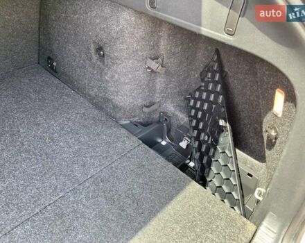 Сірий Шкода Октавія, об'ємом двигуна 1.6 л та пробігом 291 тис. км за 12400 $, фото 33 на Automoto.ua