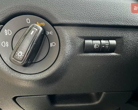 Серый Шкода Октавия, объемом двигателя 1.6 л и пробегом 294 тыс. км за 12900 $, фото 12 на Automoto.ua