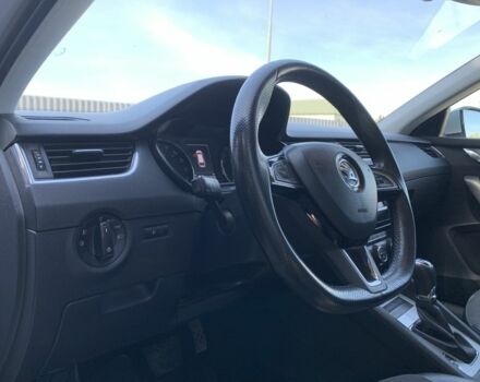 Серый Шкода Октавия, объемом двигателя 1.6 л и пробегом 240 тыс. км за 11300 $, фото 6 на Automoto.ua