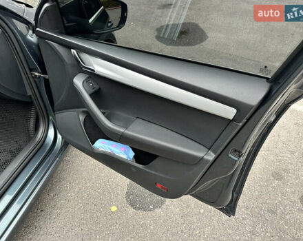 Шкода Октавія 2016 у Вінниці на Automoto.ua Сірий Шкода Октавія, об'ємом двигуна 1.6 л та пробігом 232 тис. км за 11777 $, фото 57 на Automoto.ua