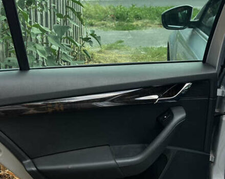 Серый Шкода Октавия, объемом двигателя 1.6 л и пробегом 294 тыс. км за 12900 $, фото 18 на Automoto.ua