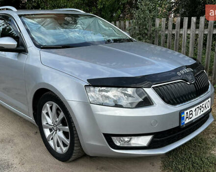 Серый Шкода Октавия, объемом двигателя 1.6 л и пробегом 294 тыс. км за 12900 $, фото 2 на Automoto.ua