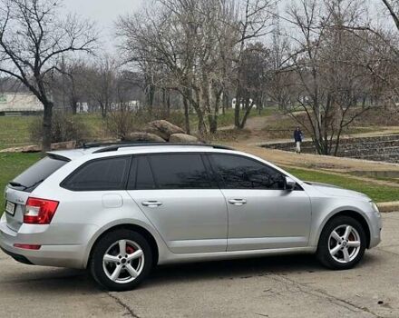 Серый Шкода Октавия, объемом двигателя 2 л и пробегом 270 тыс. км за 13500 $, фото 10 на Automoto.ua