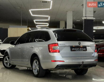 Серый Шкода Октавия, объемом двигателя 0 л и пробегом 191 тыс. км за 12999 $, фото 6 на Automoto.ua