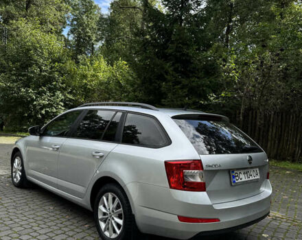 Серый Шкода Октавия, объемом двигателя 1.6 л и пробегом 241 тыс. км за 12500 $, фото 5 на Automoto.ua