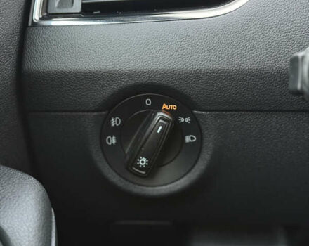 Сірий Шкода Октавія, об'ємом двигуна 2 л та пробігом 210 тис. км за 14900 $, фото 58 на Automoto.ua