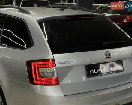 Серый Шкода Октавия, объемом двигателя 0 л и пробегом 191 тыс. км за 12999 $, фото 8 на Automoto.ua